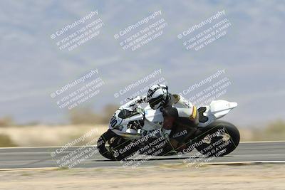 media/Apr-20-2025-CVMA (Sun) [[39090e8767]]/Race 9-Formula LW Twins Shootout/